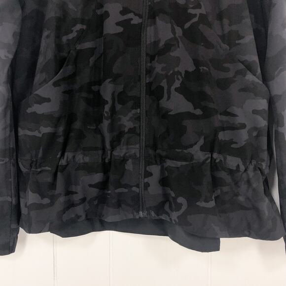 Lululemon Pack It Up Jacket Camo Zip Front Lightweight Size 10 Black Grey W4AVRS - Picture 4 of 16